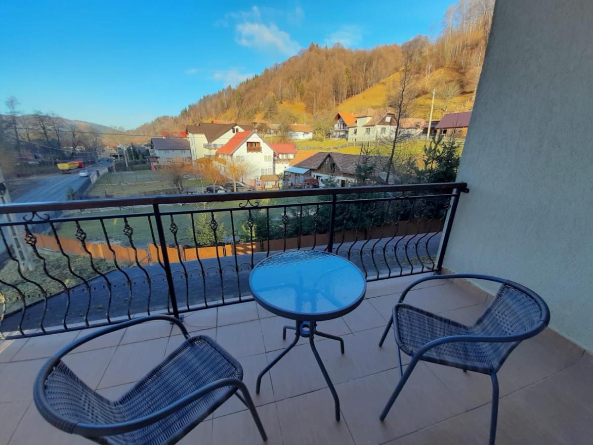 Pensiunea Montan Din Bran,Sat Simon Spa Indoor Bran  Exterior foto