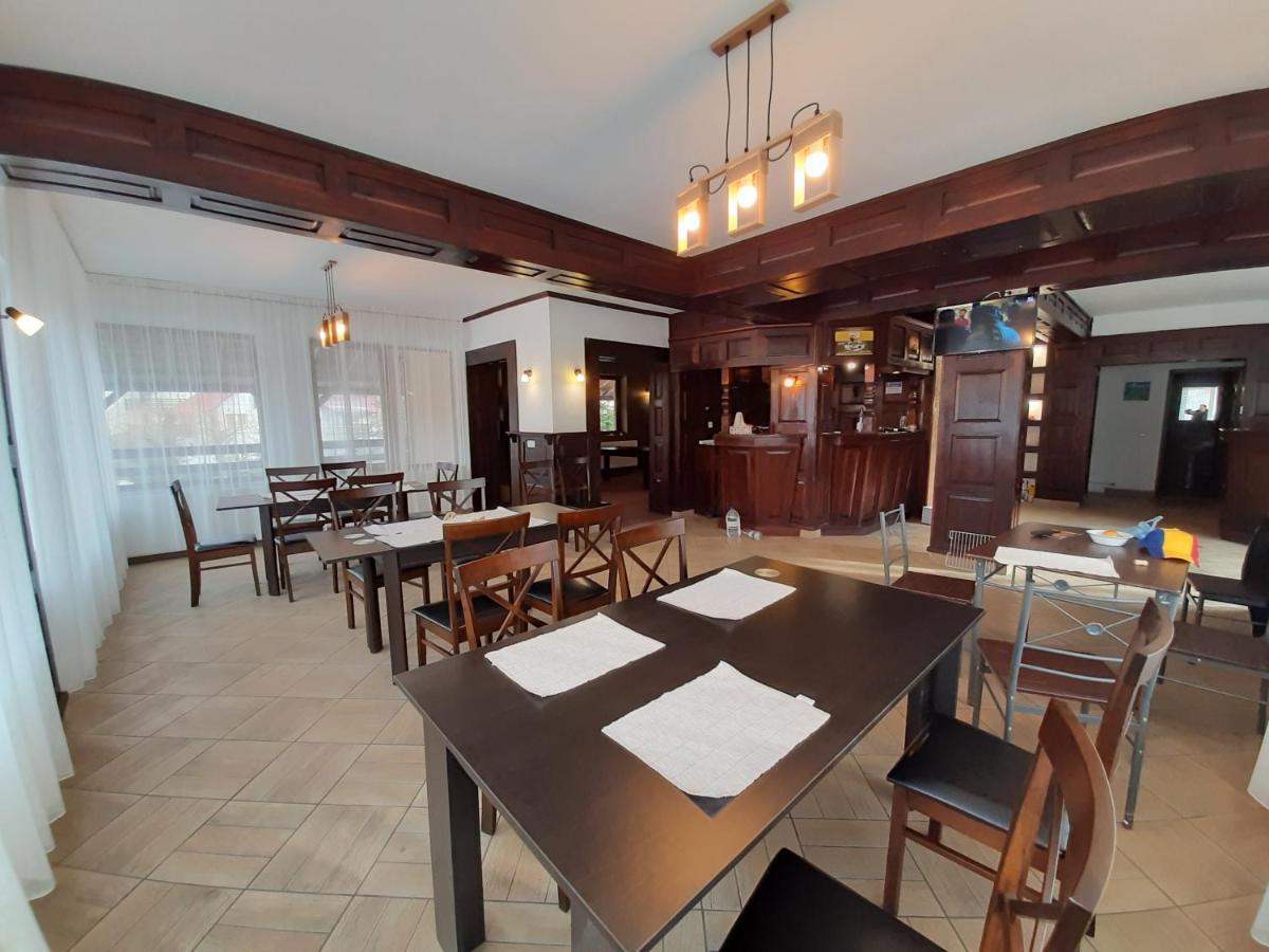 Pensiunea Montan Din Bran,Sat Simon Spa Indoor Bran  Exterior foto