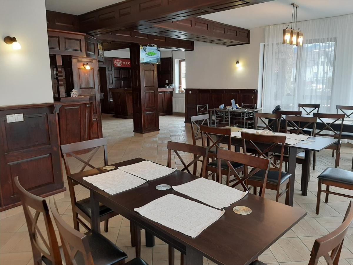 Pensiunea Montan Din Bran,Sat Simon Spa Indoor Bran  Exterior foto